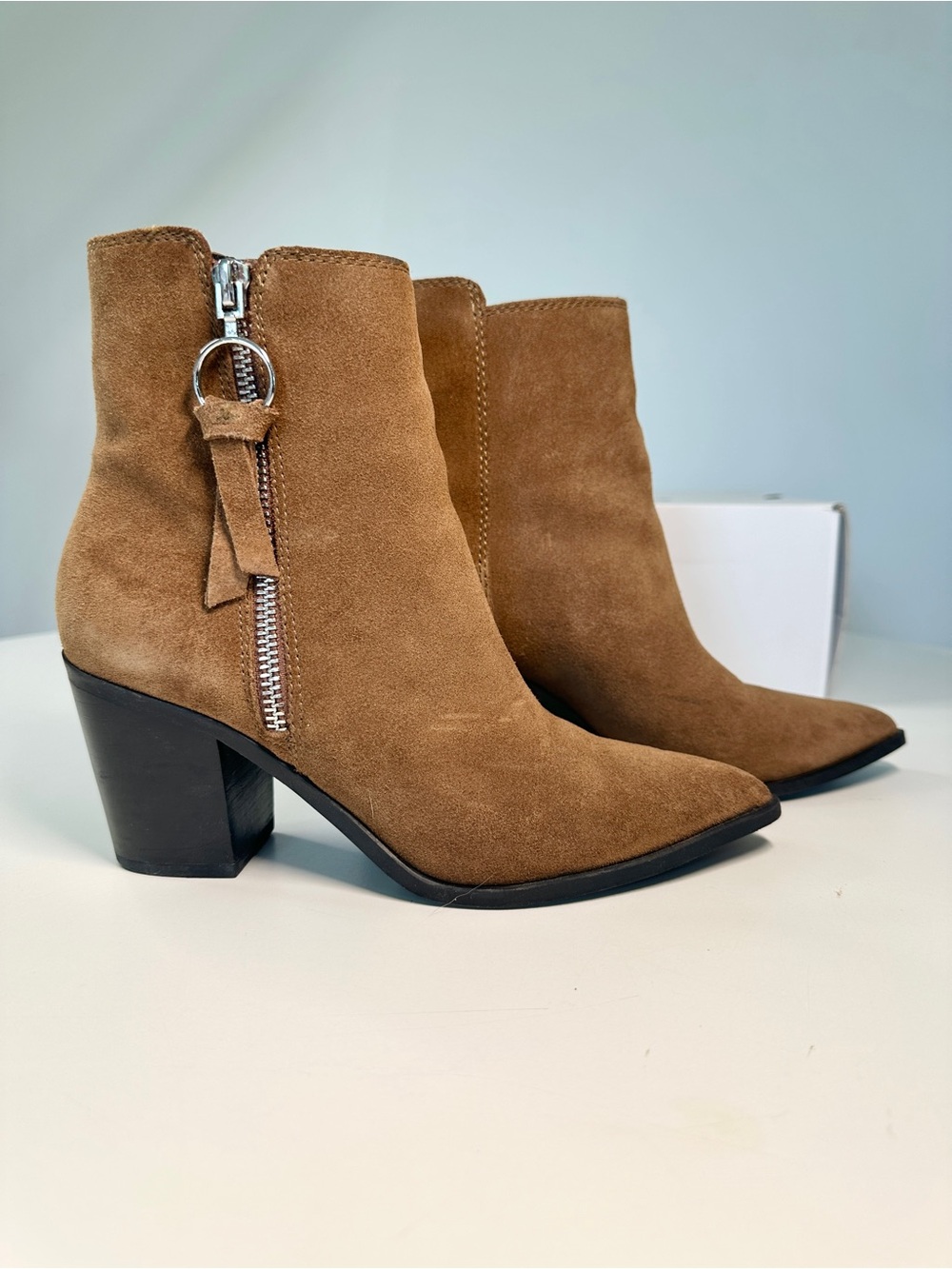 Aldo Tan Suede Ankle Booties with Side Zip Pointed Toe Block Heel 5 35 Cowboy